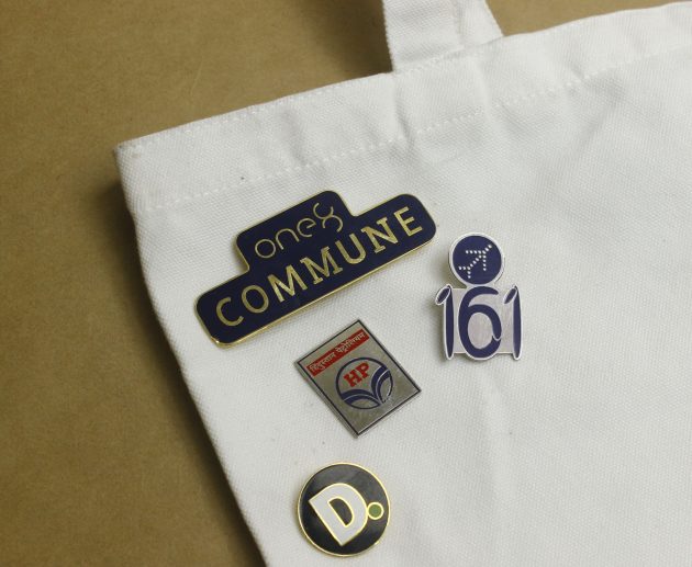 Lapel pin